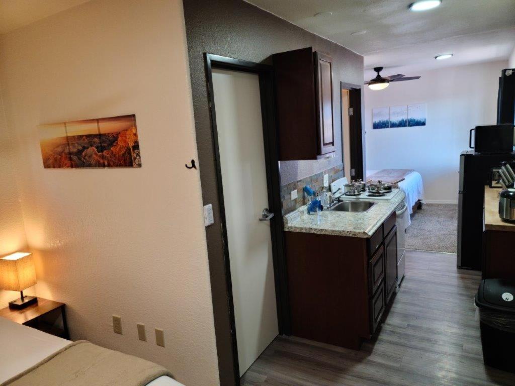069B Comfortable Suite With Kitchenette And King Bed Near South Rim Sleeps 4 Valle Exteriör bild